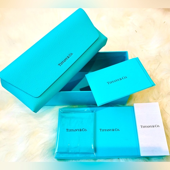 TIFFANY & CO. AUTHENTIC SUNGLASSES 4089B CAT EYE SHAPE CRYSTAL BUTTERFLY ACCENT - Picture 8 of 11